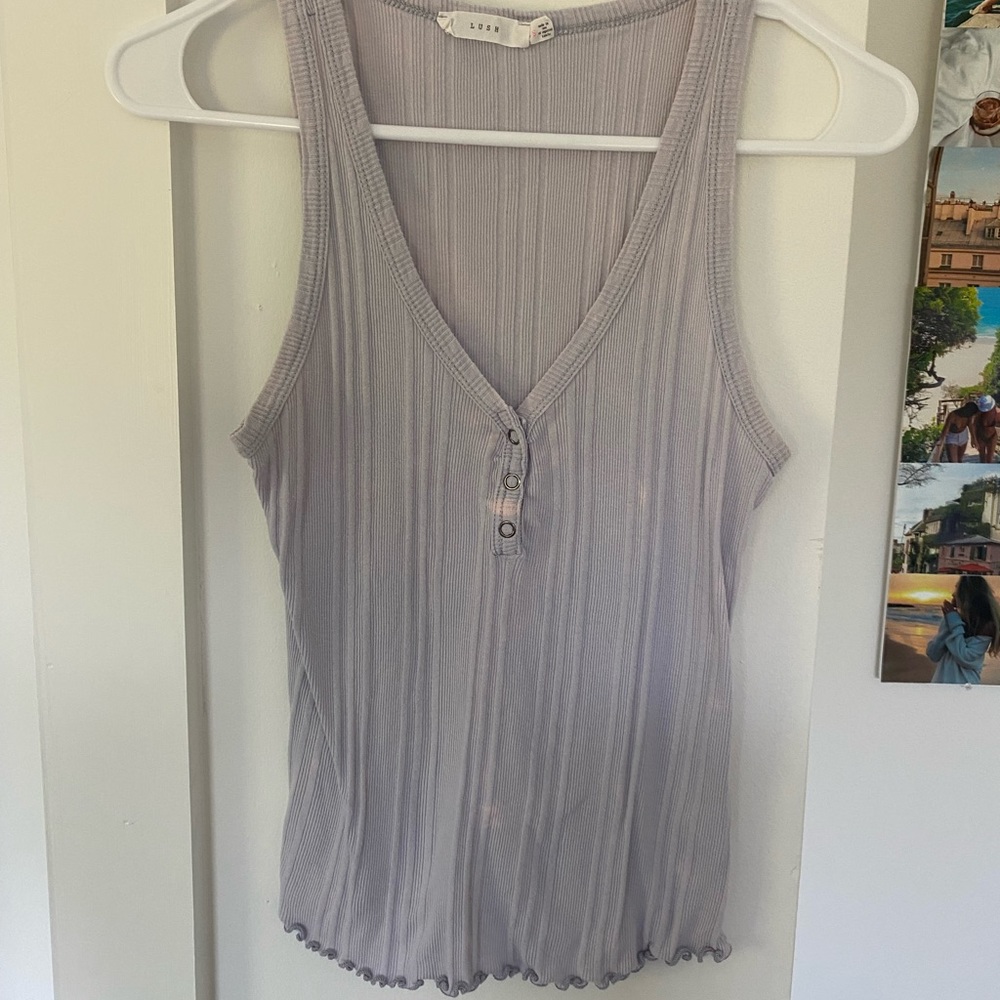 Light purple lush tank top